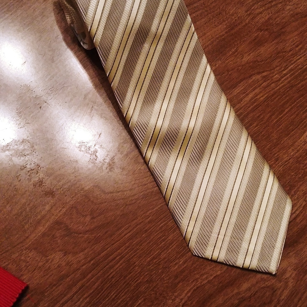 Smart Master Handmade Silk Tie.